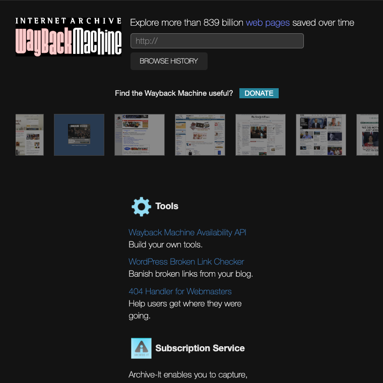 لقطة شاشة TweetDelete لأداة Wayback Machine الخاصة بأرشيف الإنترنت للبحث عن الإصدارات القديمة من مواقع الويب المختلفة.
