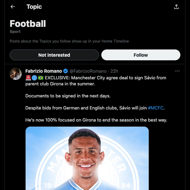 Capture d'écran de TweetDelete montrant X recommandant un sujet Twitter à un utilisateur.