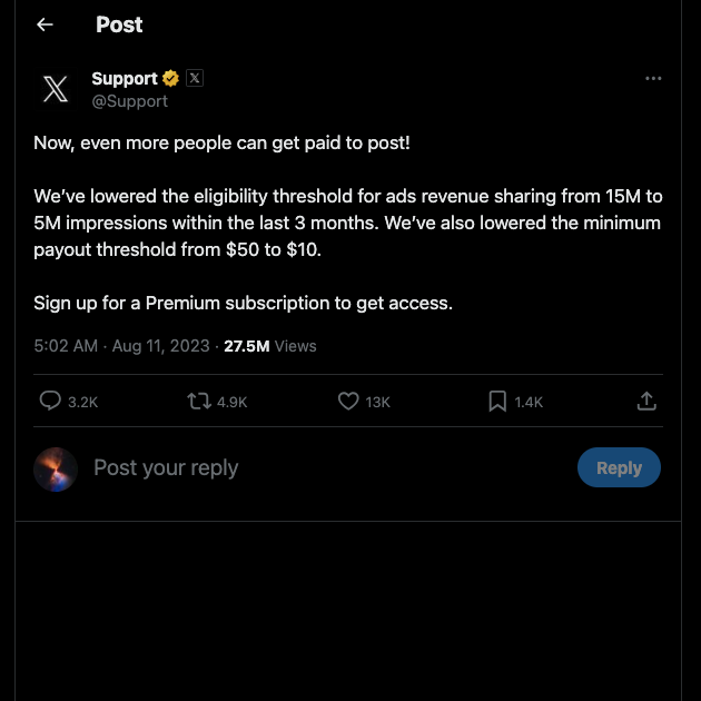 TweetDelete's screenshot van Twitter's officiële account's tweet over de veranderingen in hun Ads Revenue Sharing programma.
