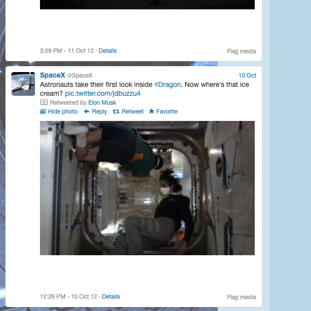 Captura de ecrã do TweetDelete do botão Favoritos no antigo design do site do Twitter.